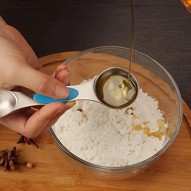 StackLock™ Magnetic Measuring Spoons